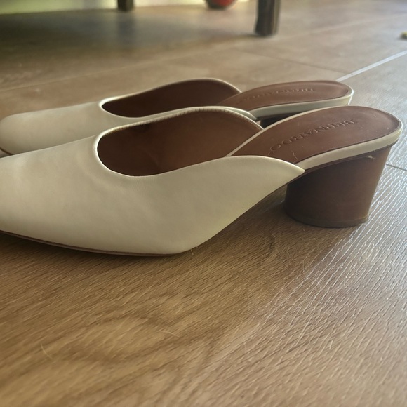 Bernardo shoes. Size 7.5 - Picture 2 of 3